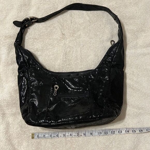 Fabulous preloved handbag 4 outside pockets adjustable strap 1 inside pocket GUC - Picture 2 of 14